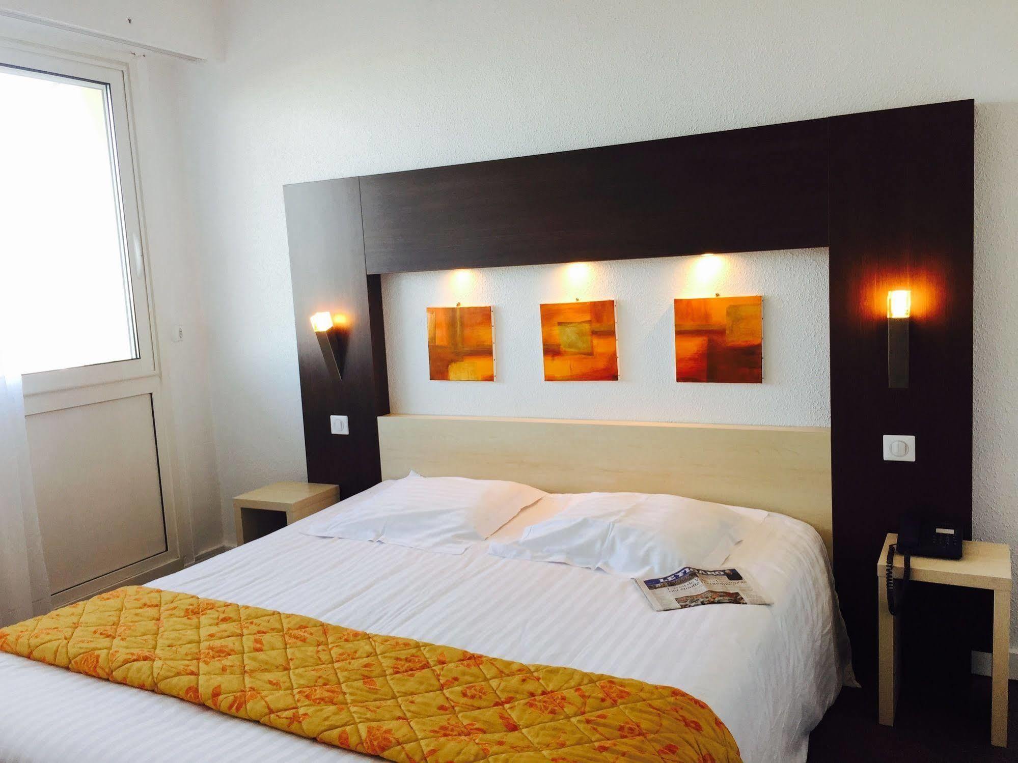 Hotel Windsor Contact Hotel Диеп Екстериор снимка
